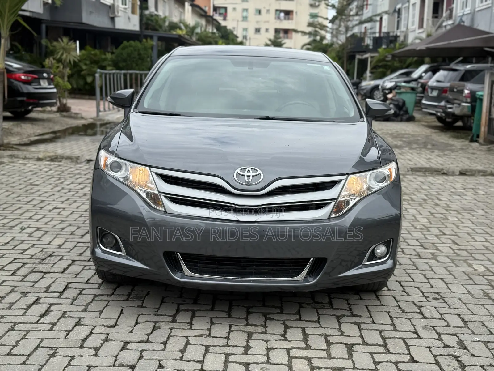 Toyota Venza XLE 4dr Wagon (3.5L 6cyl 6A) 2015 Gray