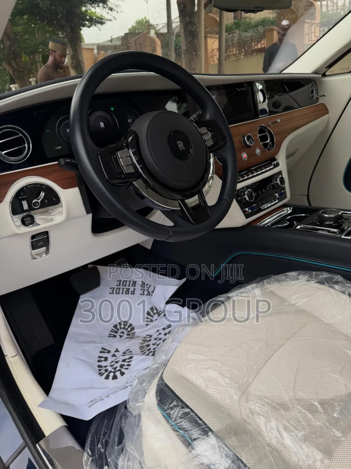 New Rolls-Royce Spectre Base AWD 2024 Black