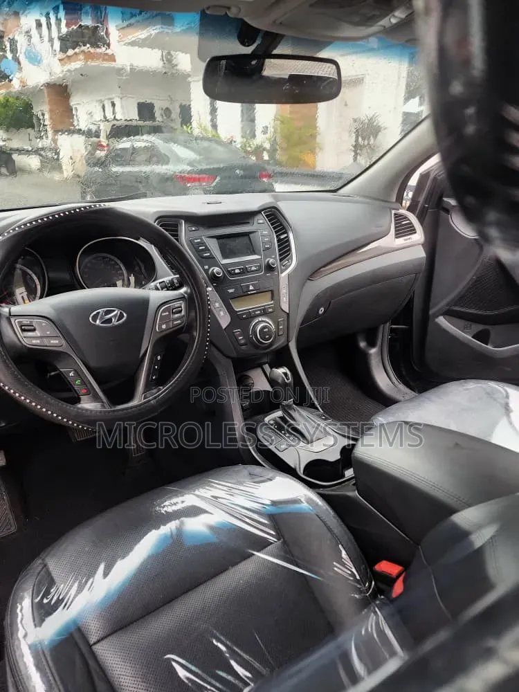 Hyundai Santa Fe 2015 Beige