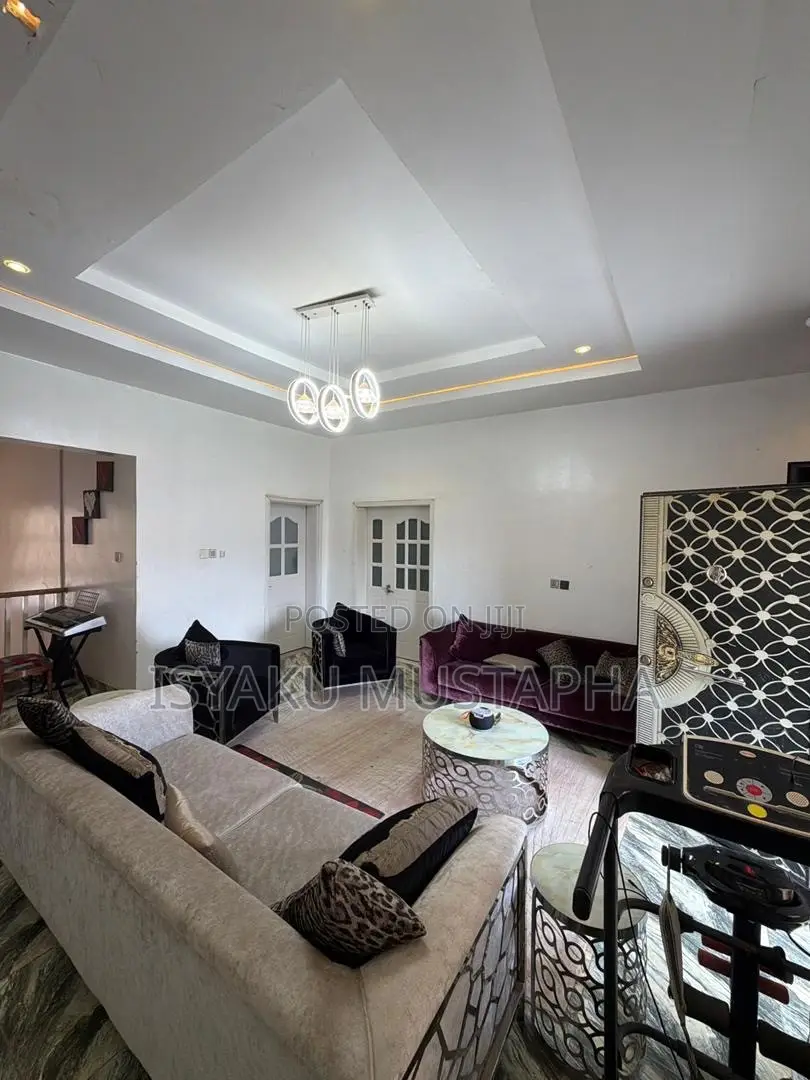 4bdrm Duplex in Life Camp for sale