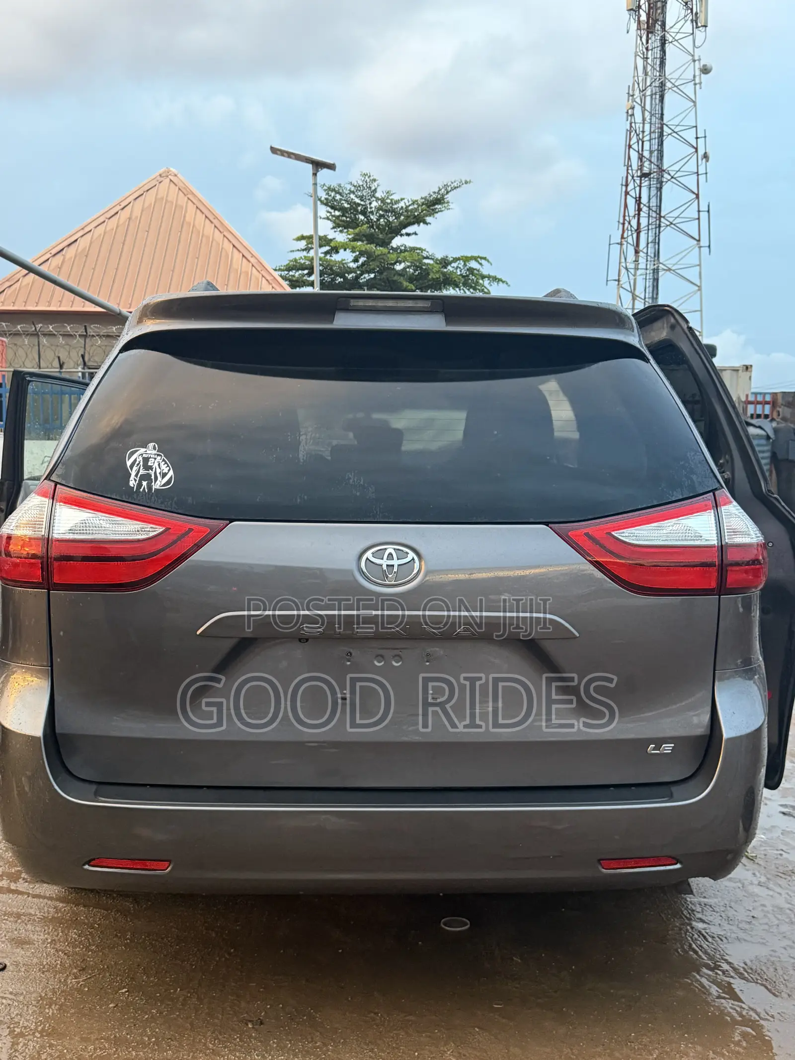 Toyota Sienna 2015 Gray