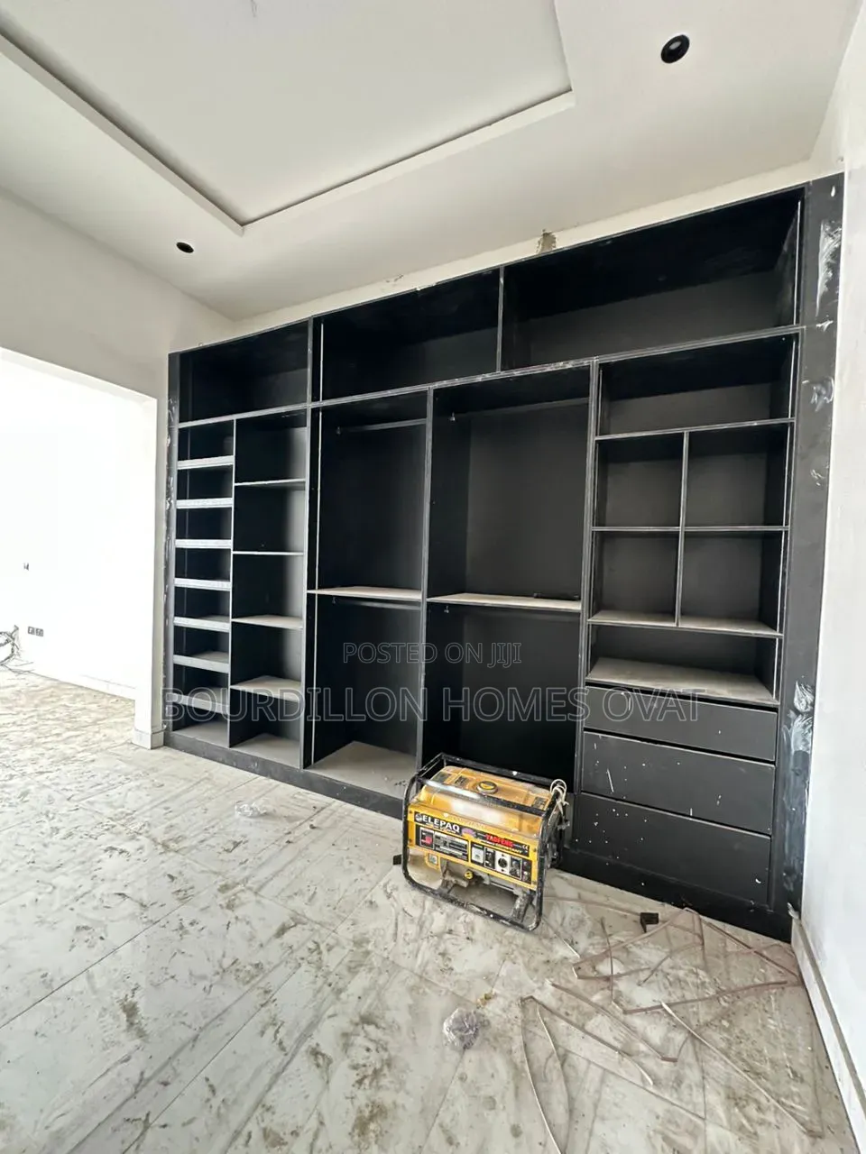 5bdrm Duplex in Osapa London Lekki for sale