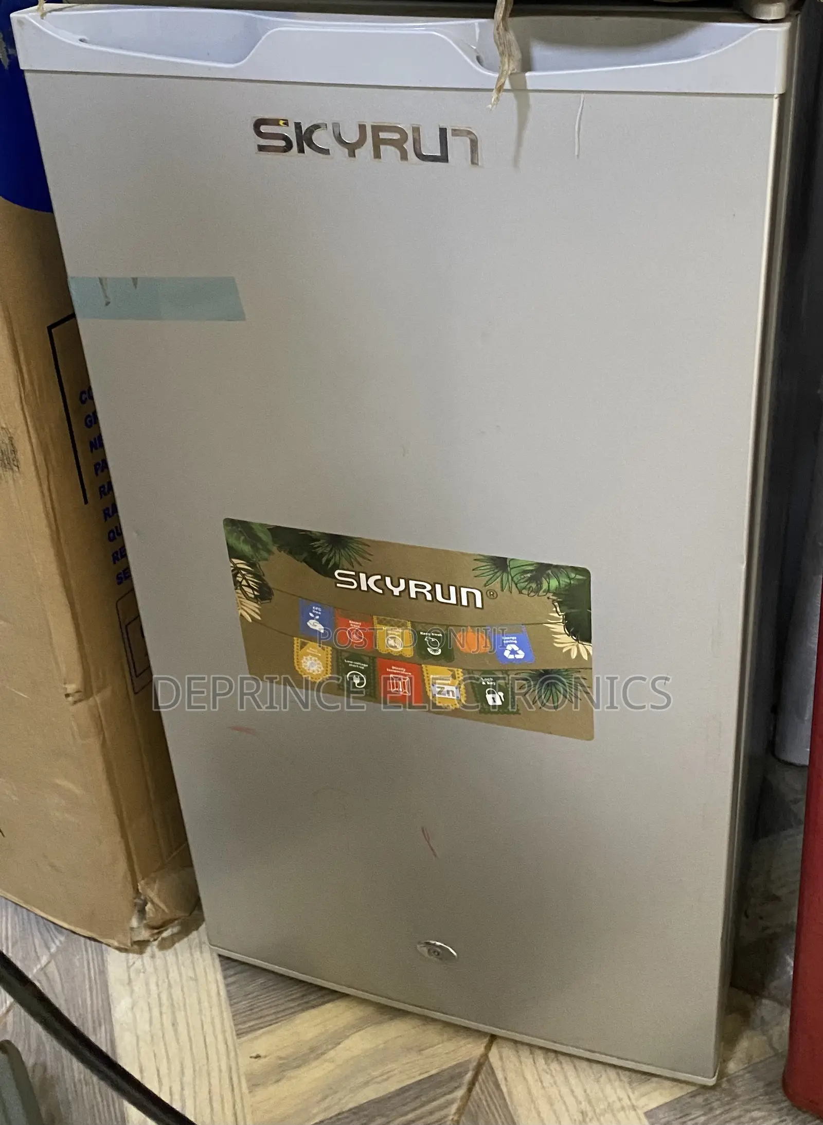 Skyrun Top Refrigerator