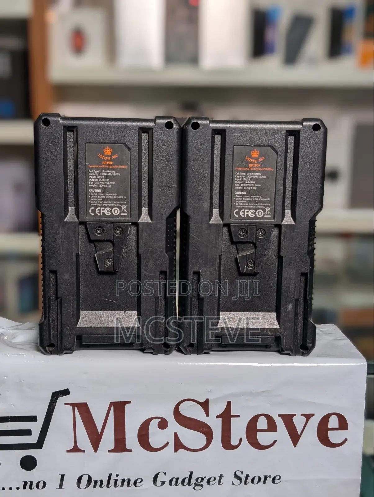 Ustine 7070 BP190+ 13000mAh v-Mount Photographic Battery Double