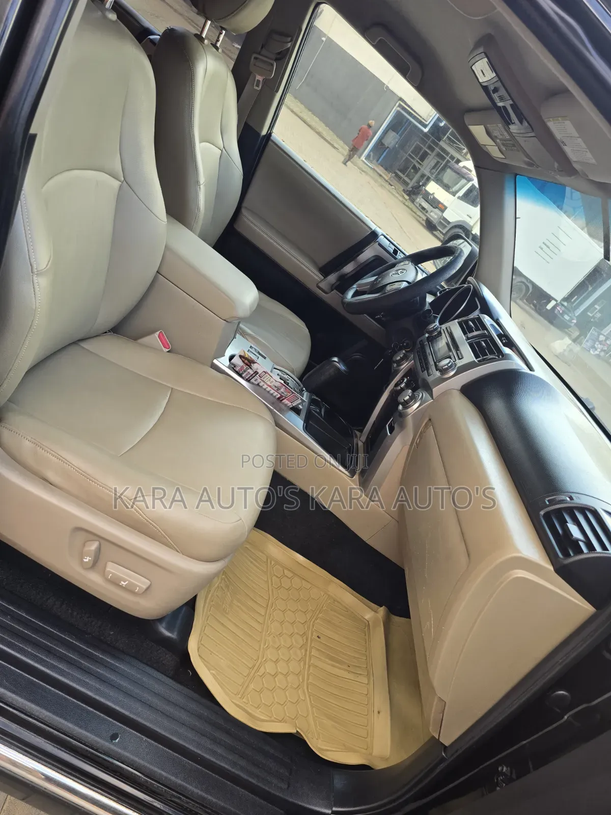 Toyota 4-Runner 2011 Black