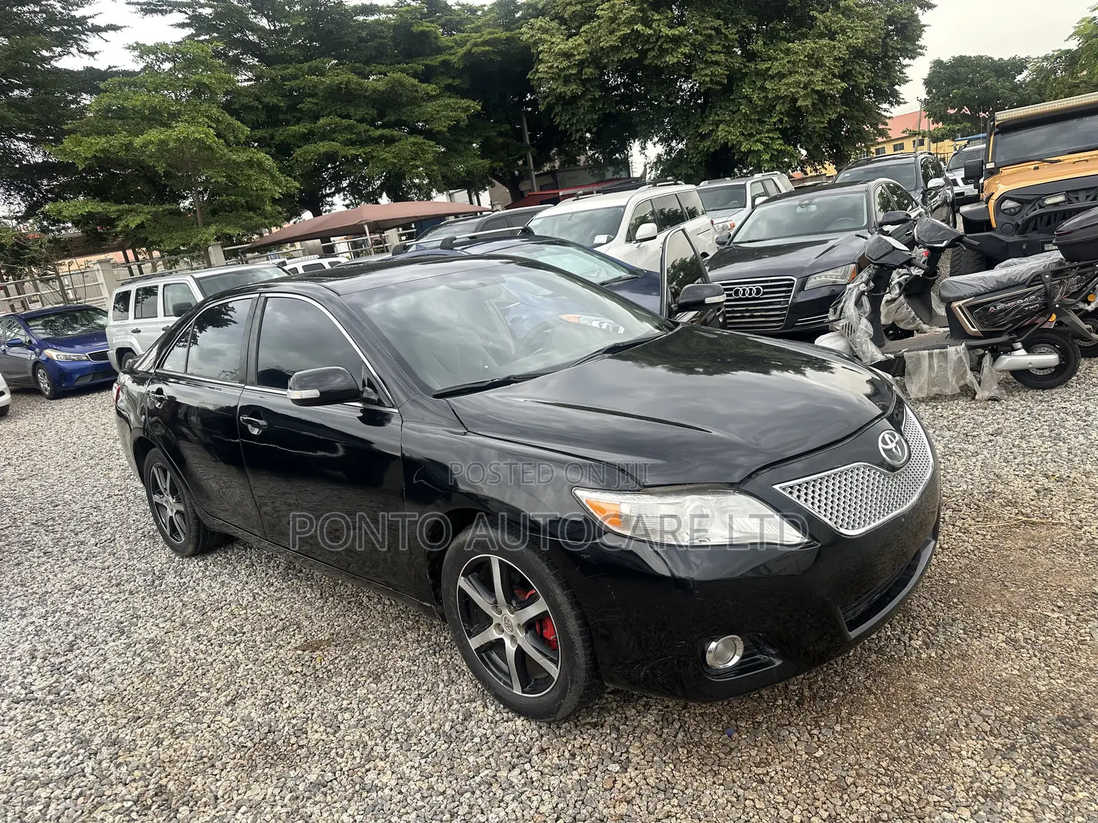 Toyota Camry LE 4dr Sedan (2.4L 4cyl 5A) 2009 Black