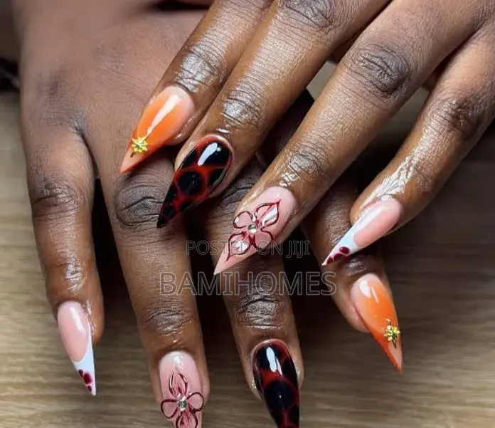 Expert Spa Manicure
