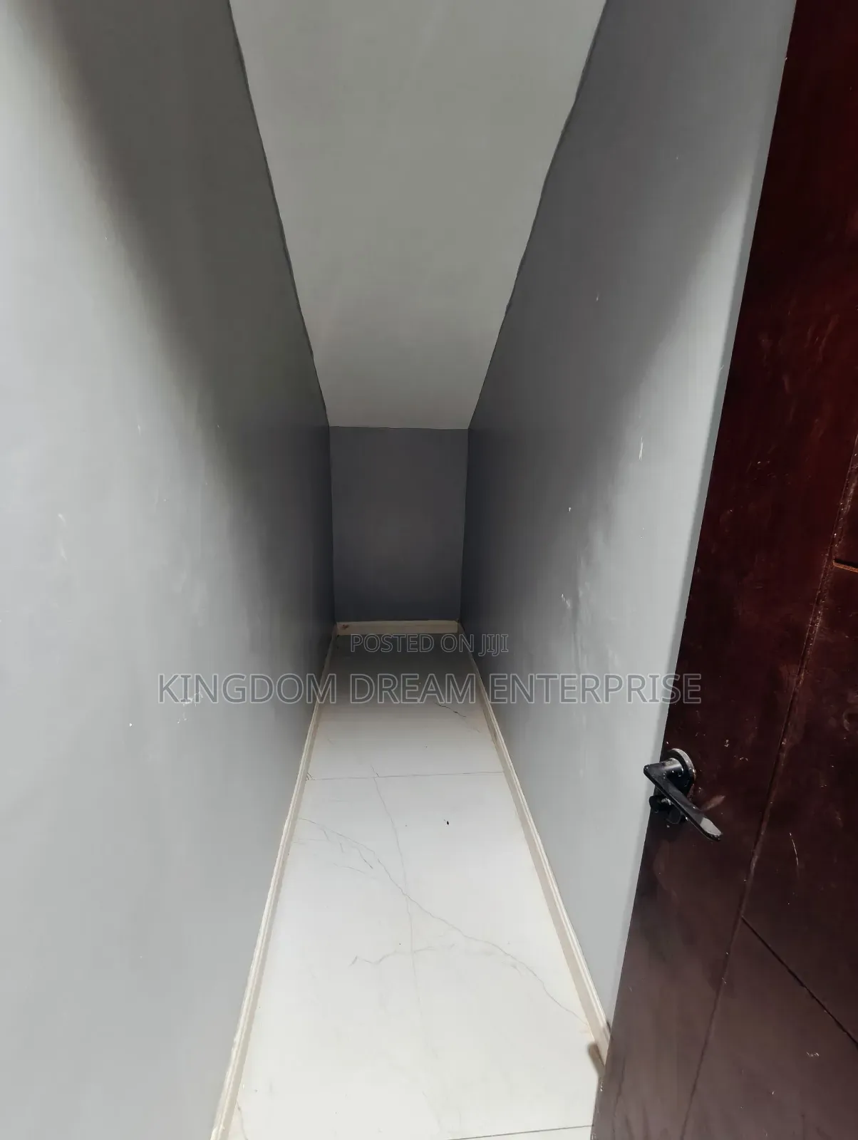 6bdrm Duplex in Ijegun Ikotun Lagos for sale