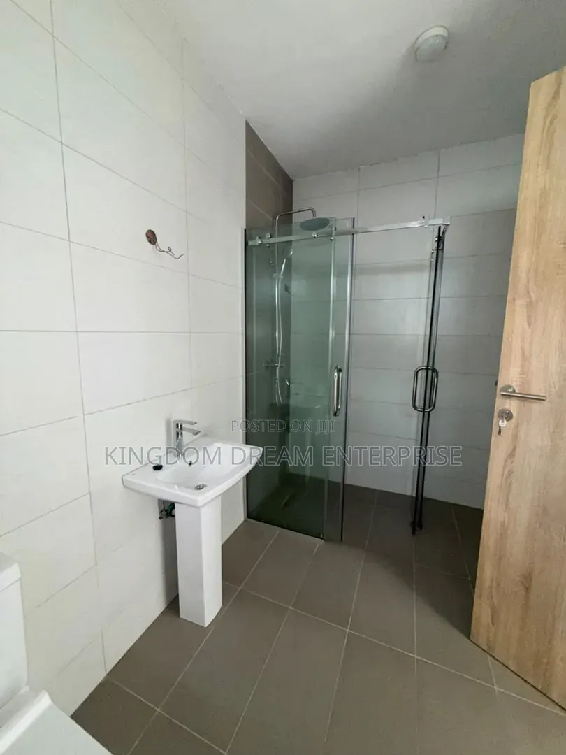 6bdrm Duplex in Ijegun Ikotun Lagos for sale