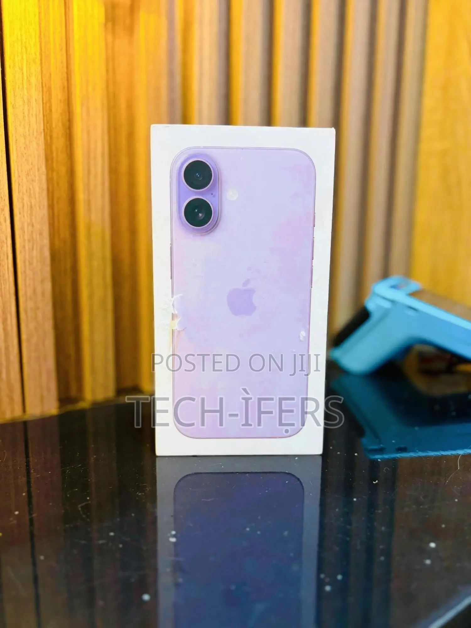 New Apple iPhone 17 256 GB Purple