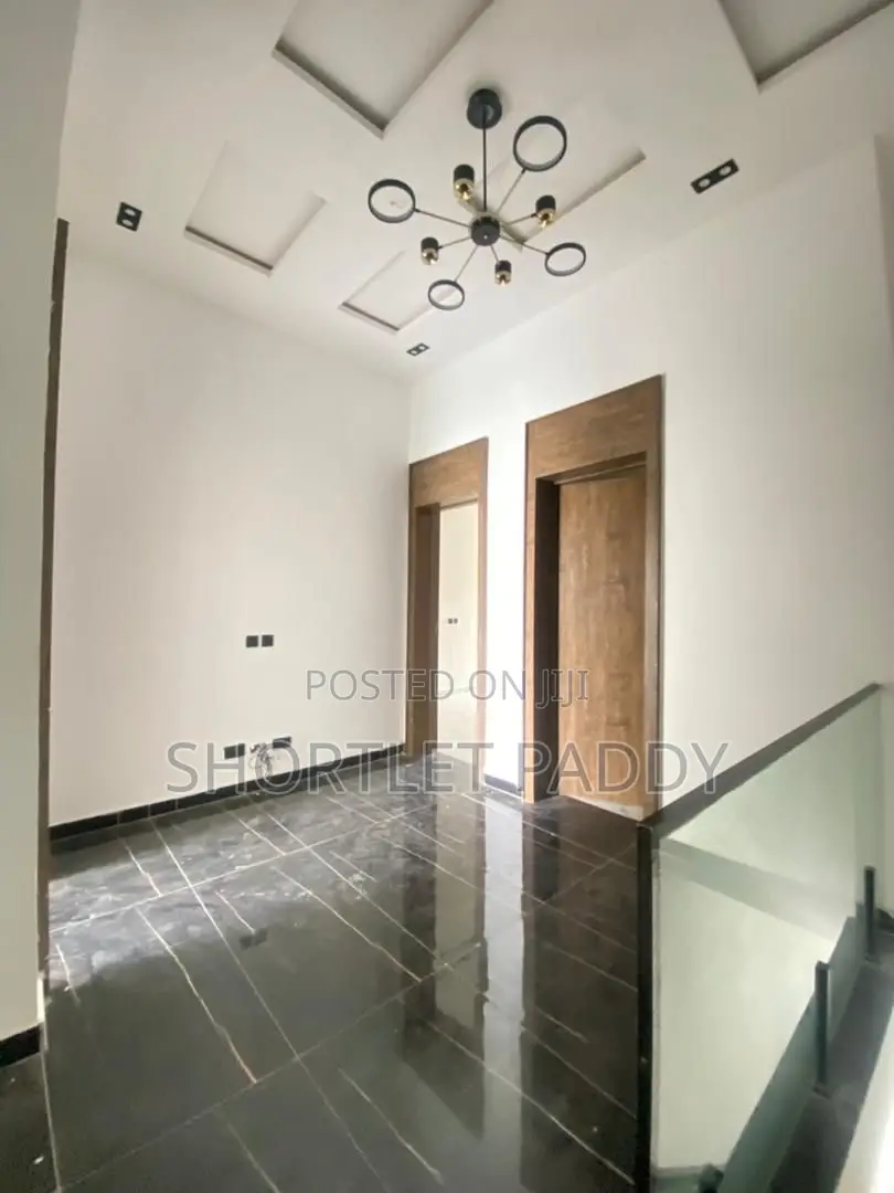 3bdrm Duplex in Ikota, Lekki for sale