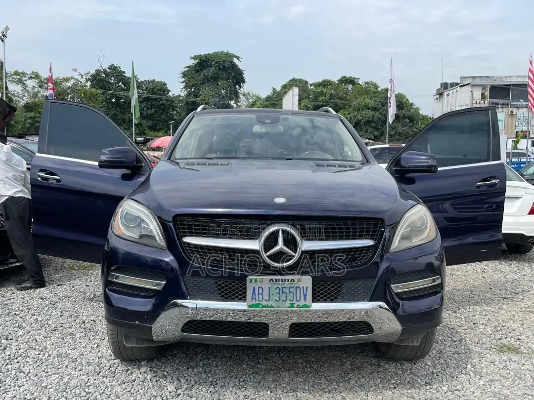 Mercedes-Benz M Class 2012 Blue
