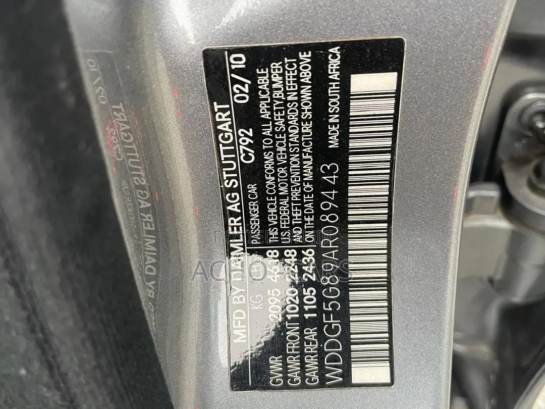 Mercedes-Benz C350 2010 Gray