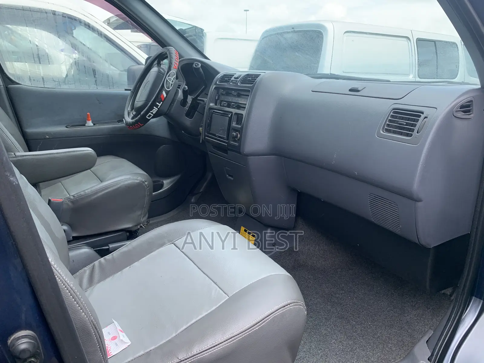 Toyota HiAce 2006 Blue
