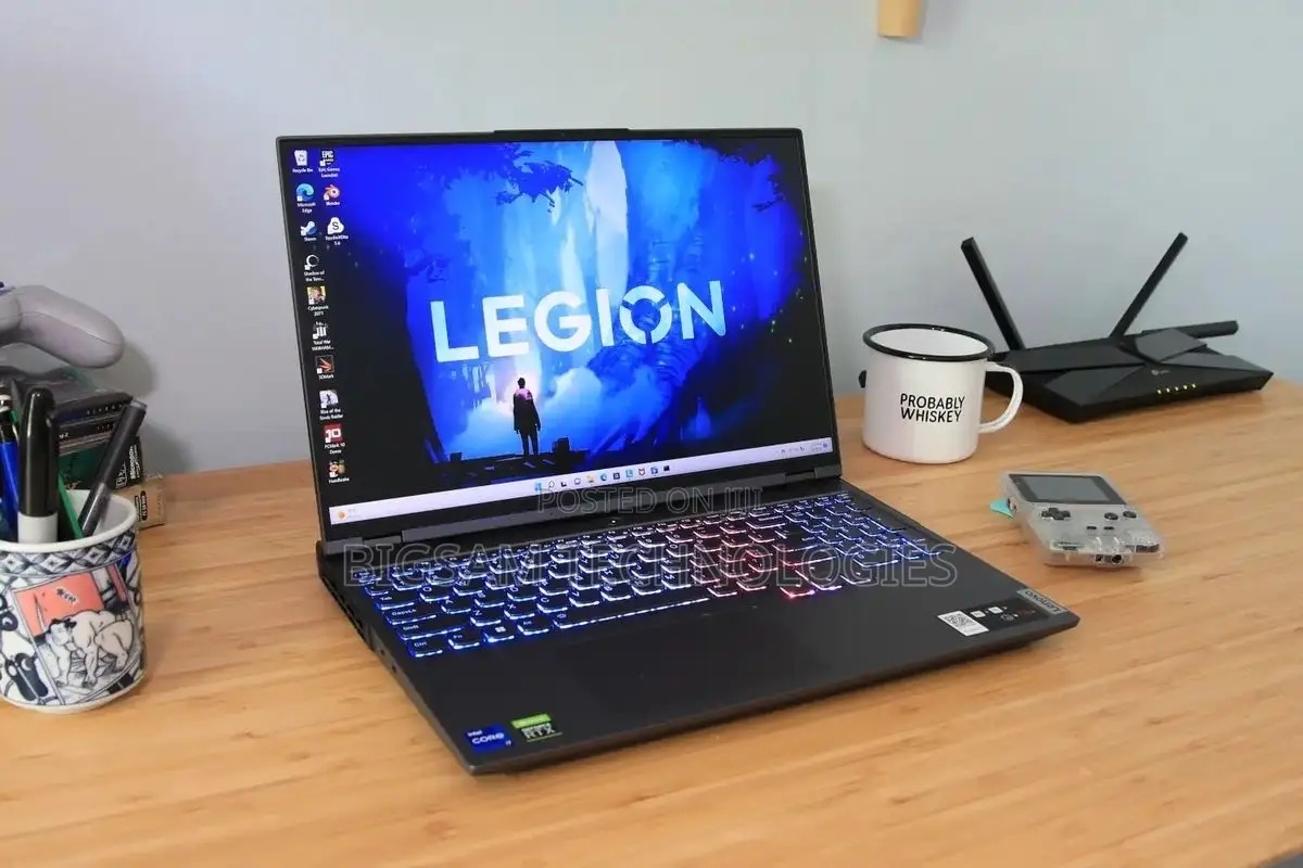 Laptop Lenovo Legion 5 32GB Intel Core Ultra 9 SSD 1T