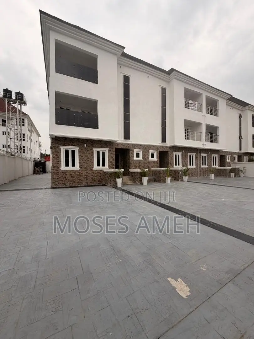 5bdrm Duplex in Mabushi for rent
