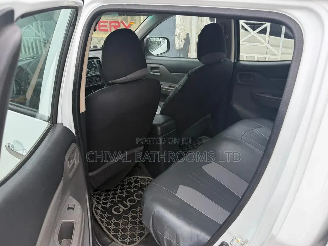 Mitsubishi L200 2019 White