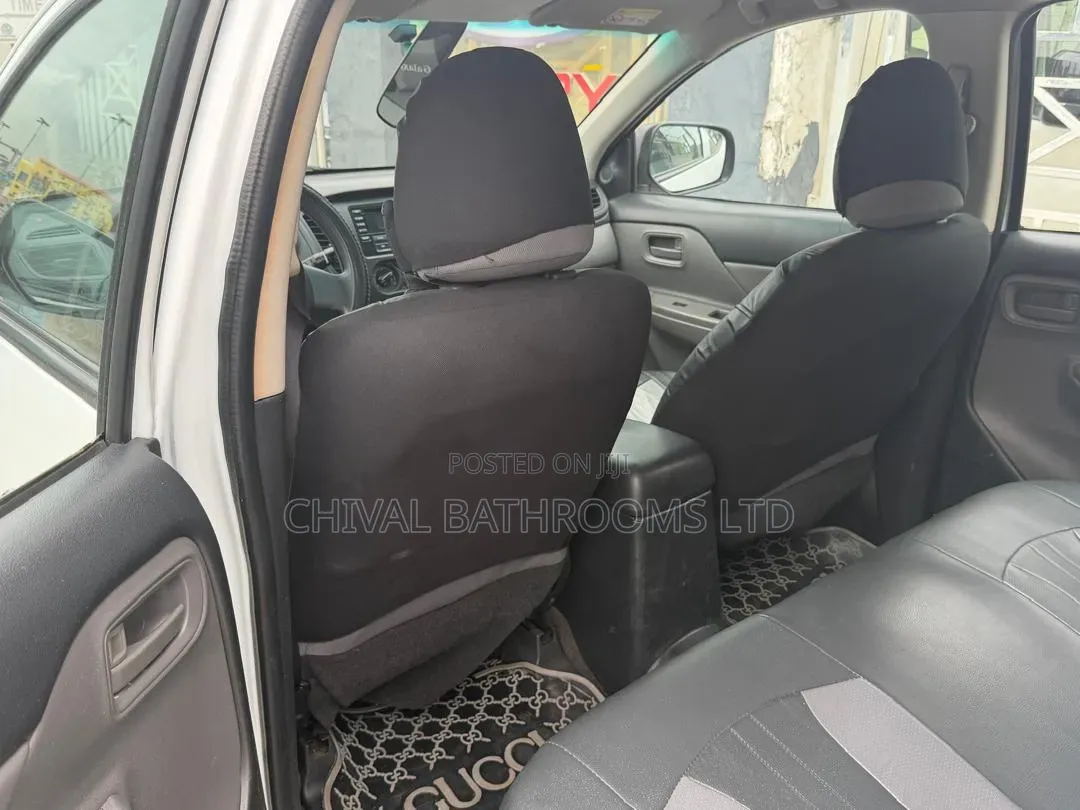 Mitsubishi L200 2019 White