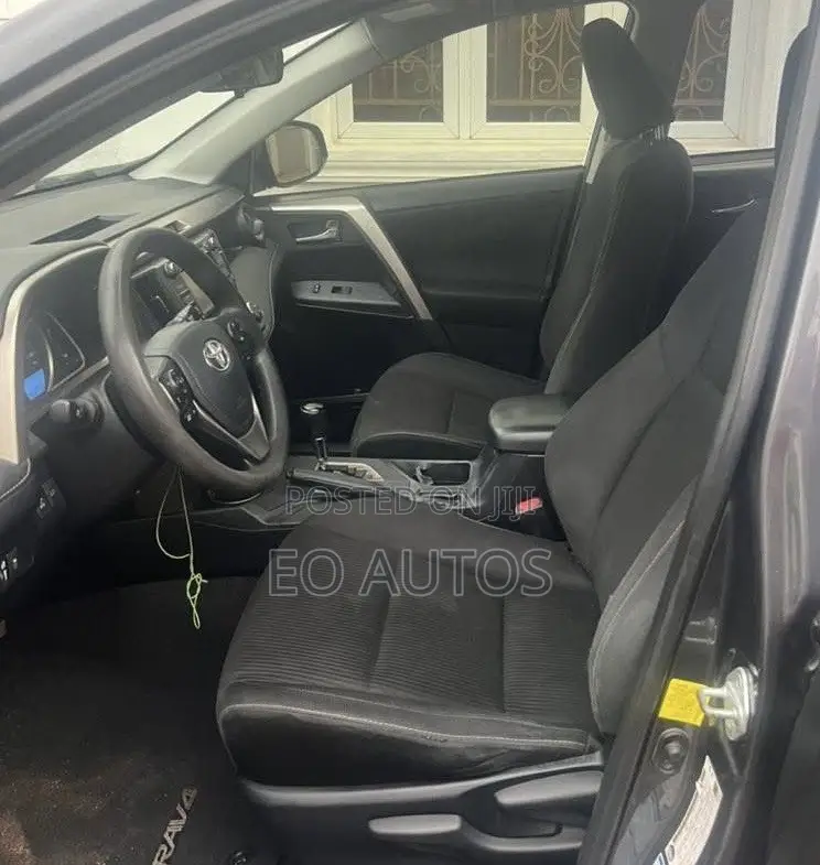 Toyota RAV4 2015 Gray