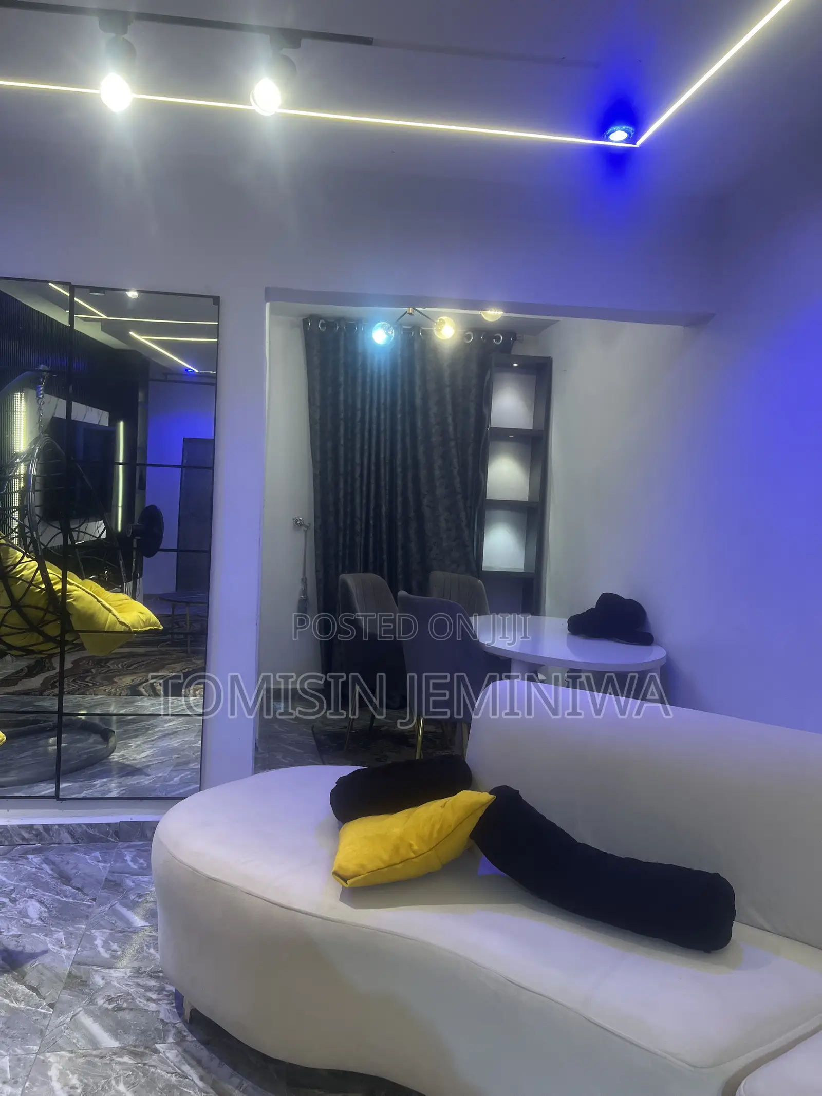 Sweet Apartment
