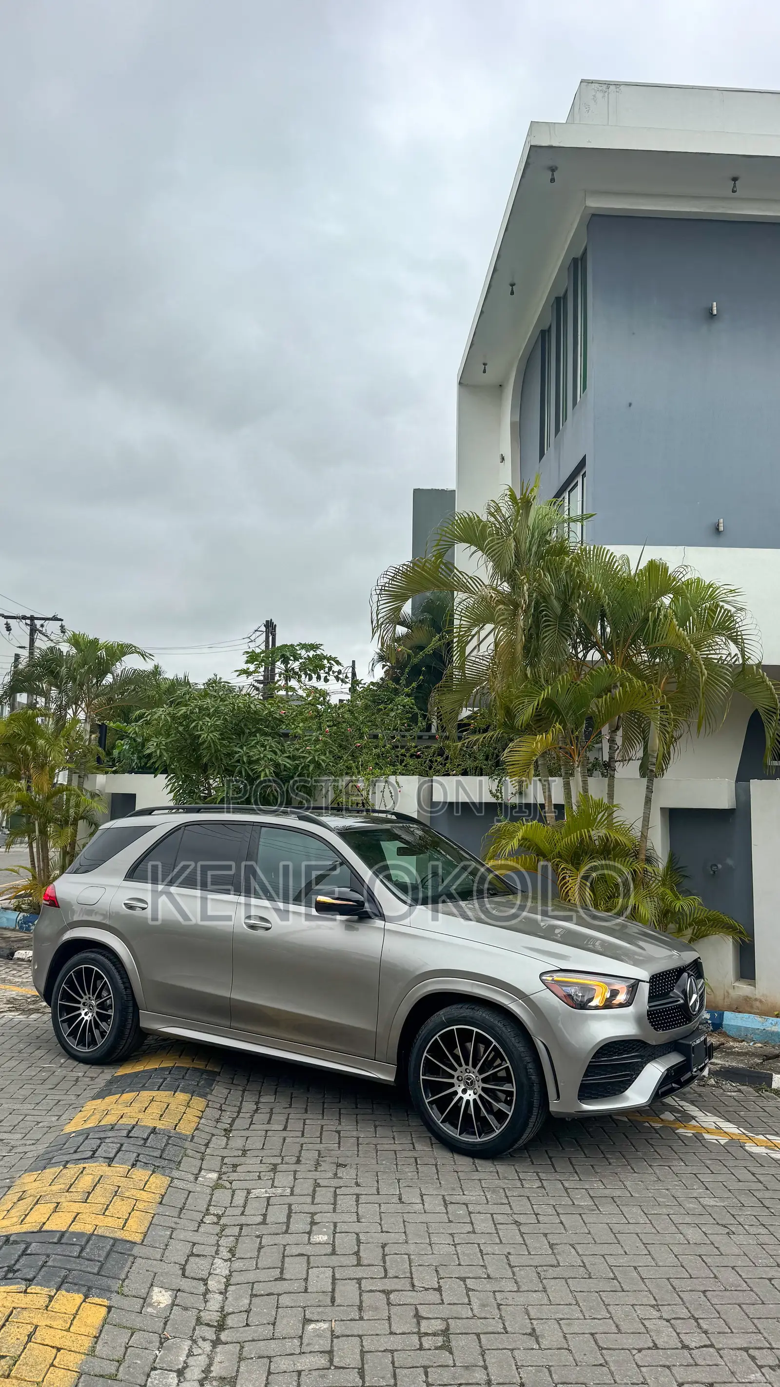 Mercedes-Benz GLE-Class GLE 450 4MATIC 2021 Gold