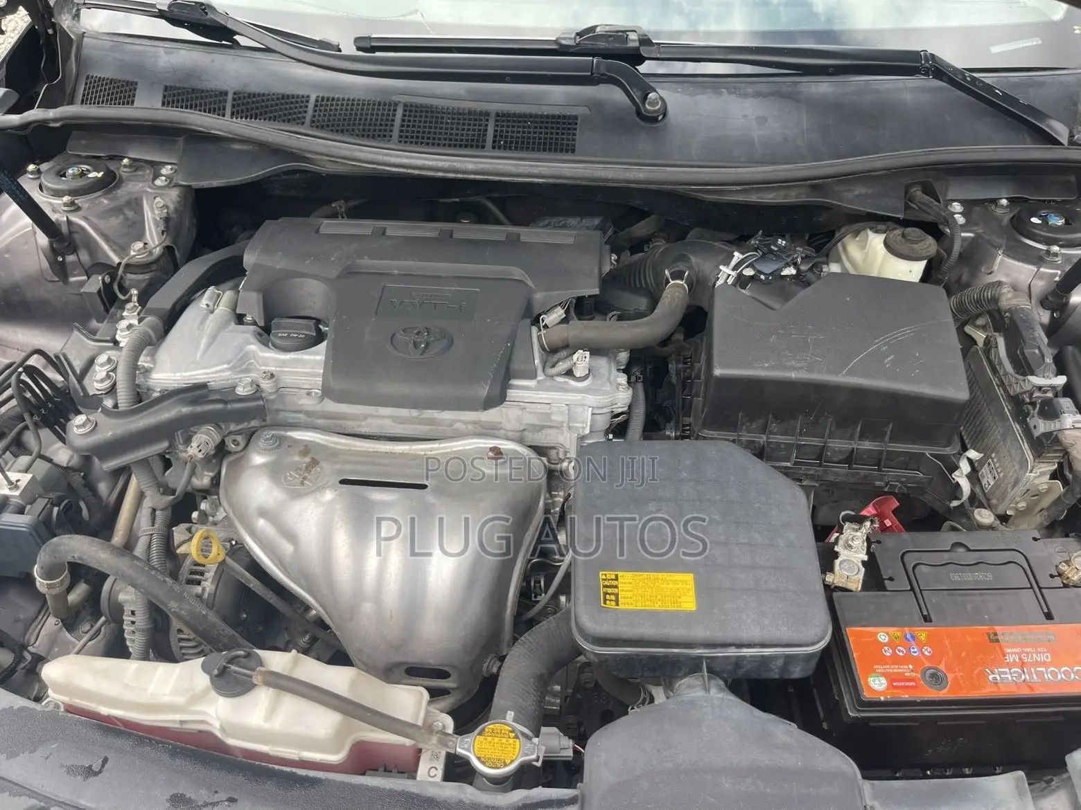 Toyota Camry XLE 4dr Sedan (2.5L 4cyl 6A) 2013 Gray