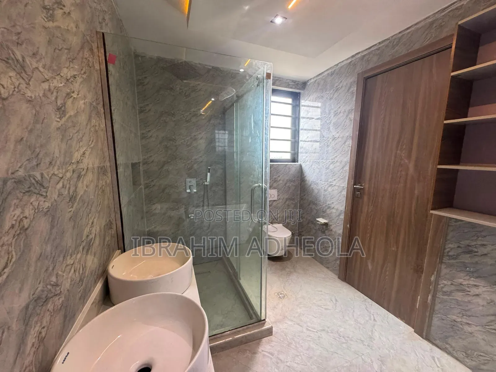 4bdrm Duplex in Ogba for sale