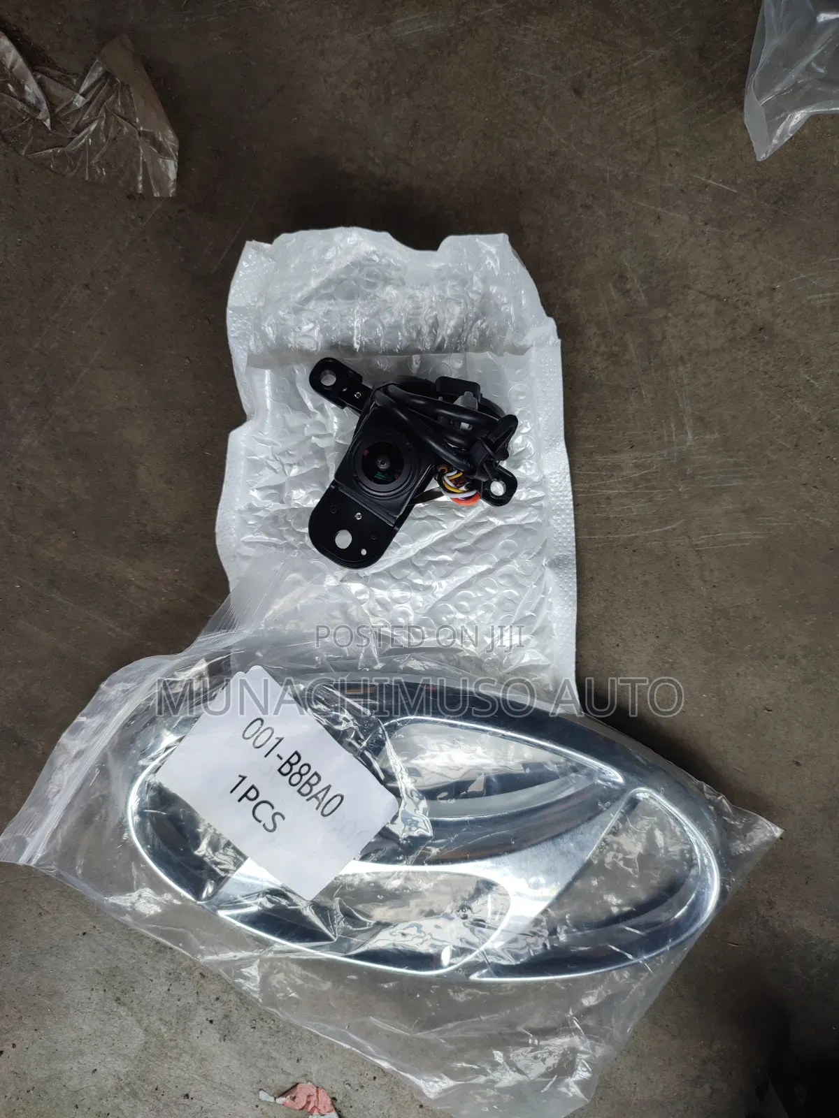 Front Grill Camera Hyundai Santa Fe Grand 2017/18