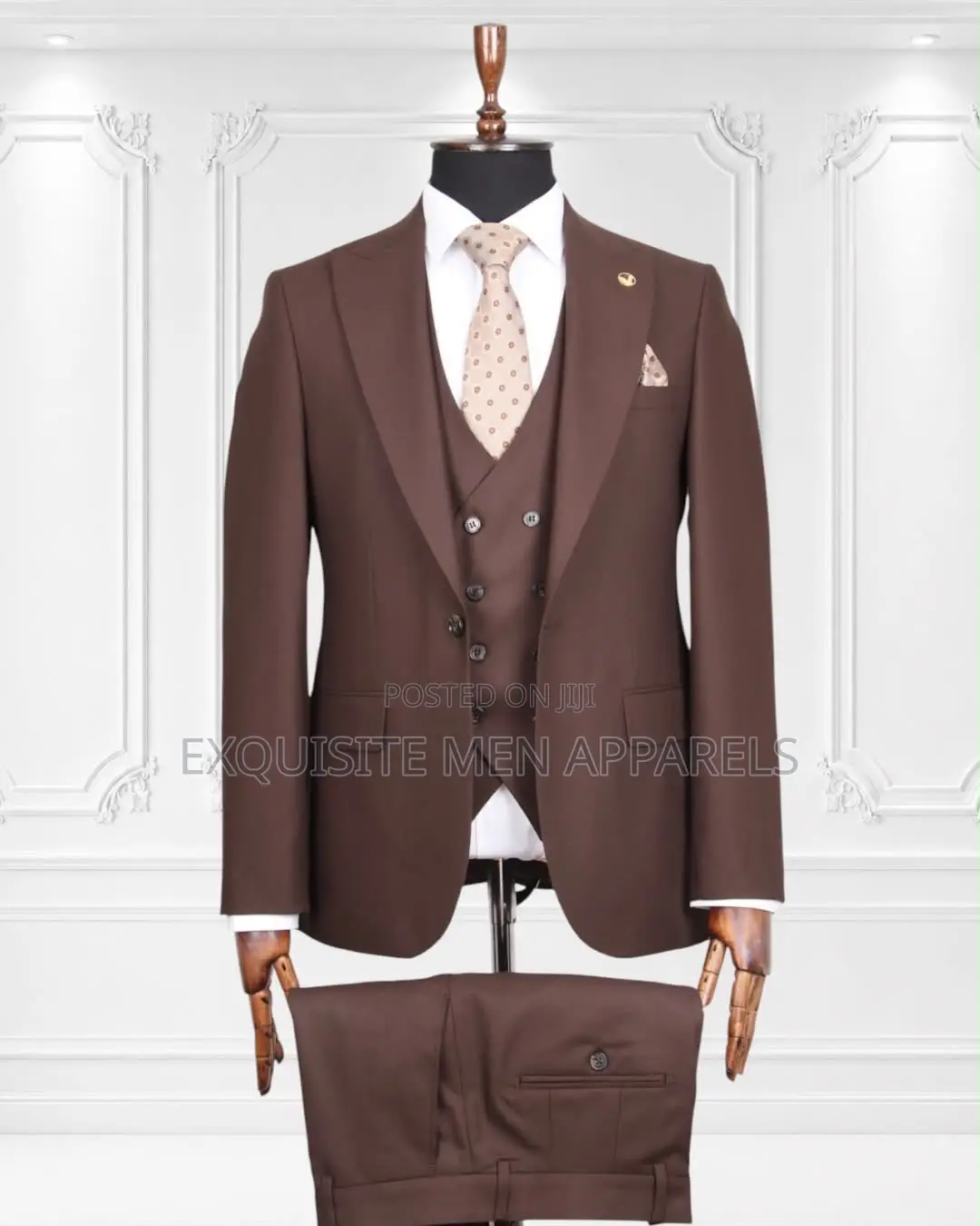 Italian Made Mario Casas Corporate Men Suit