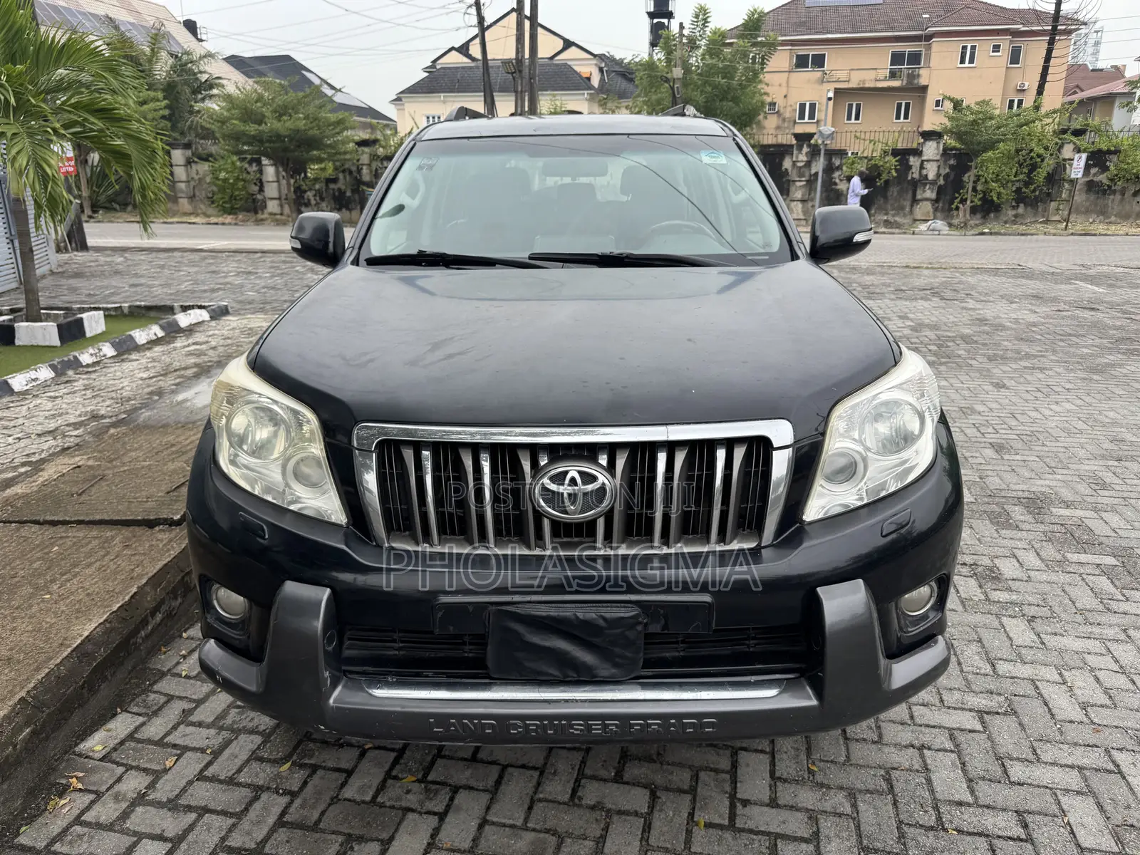 Toyota Land Cruiser Prado 4.0 Petrol TX-L 2013 Black