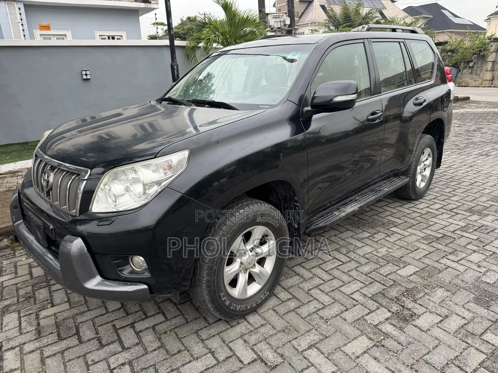 Toyota Land Cruiser Prado 4.0 Petrol TX-L 2013 Black