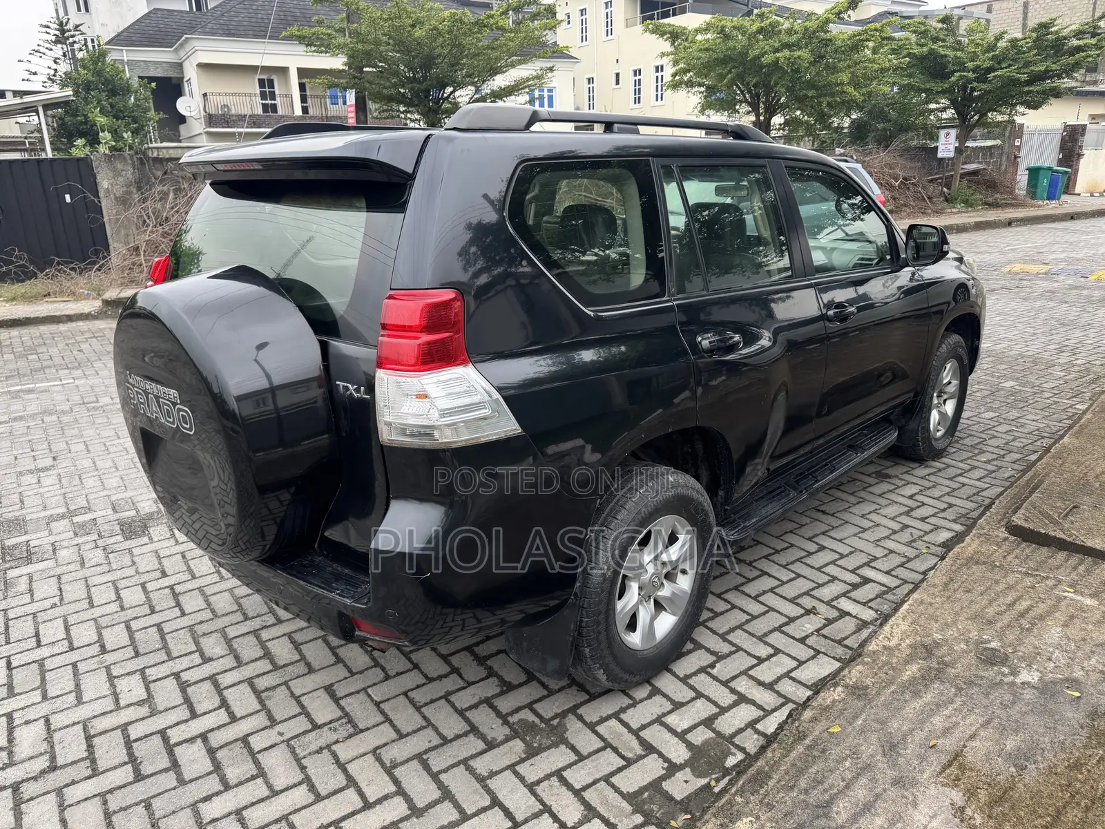 Toyota Land Cruiser Prado 4.0 Petrol TX-L 2013 Black