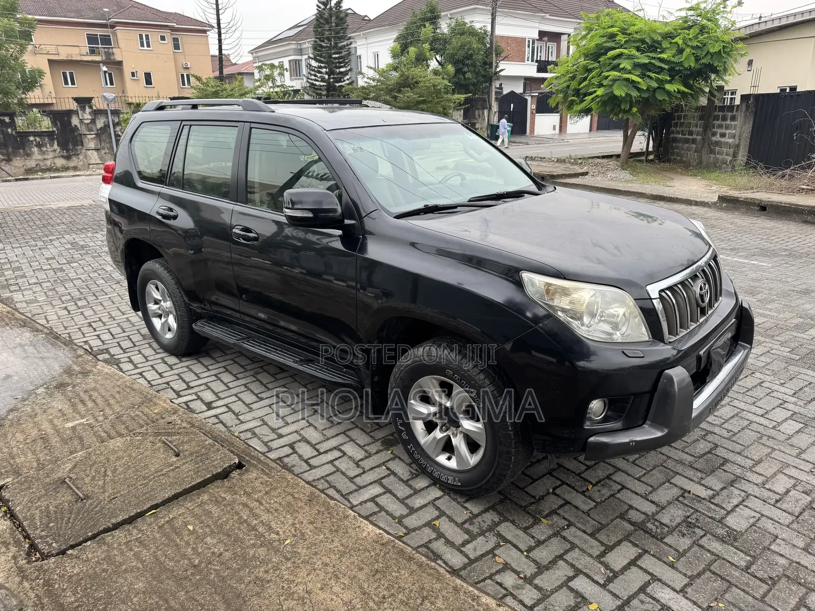 Toyota Land Cruiser Prado 4.0 Petrol TX-L 2013 Black