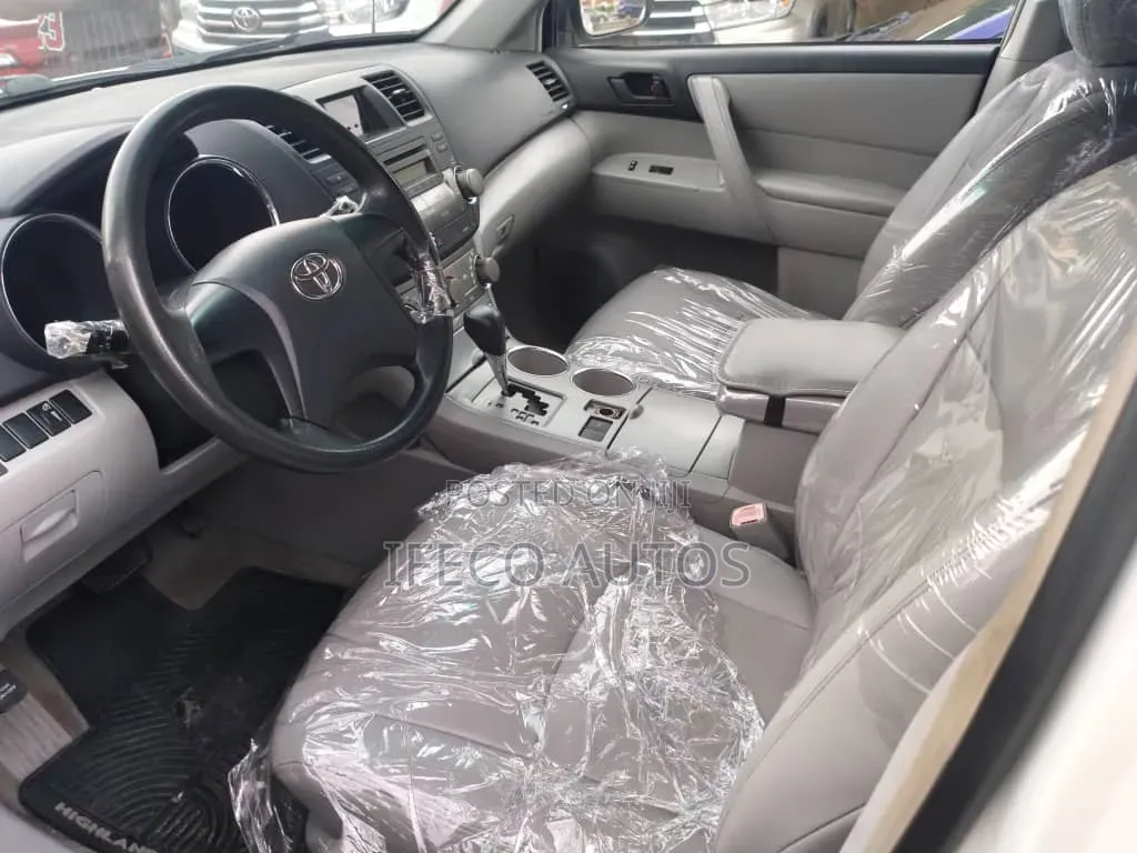Toyota Highlander 2008 White