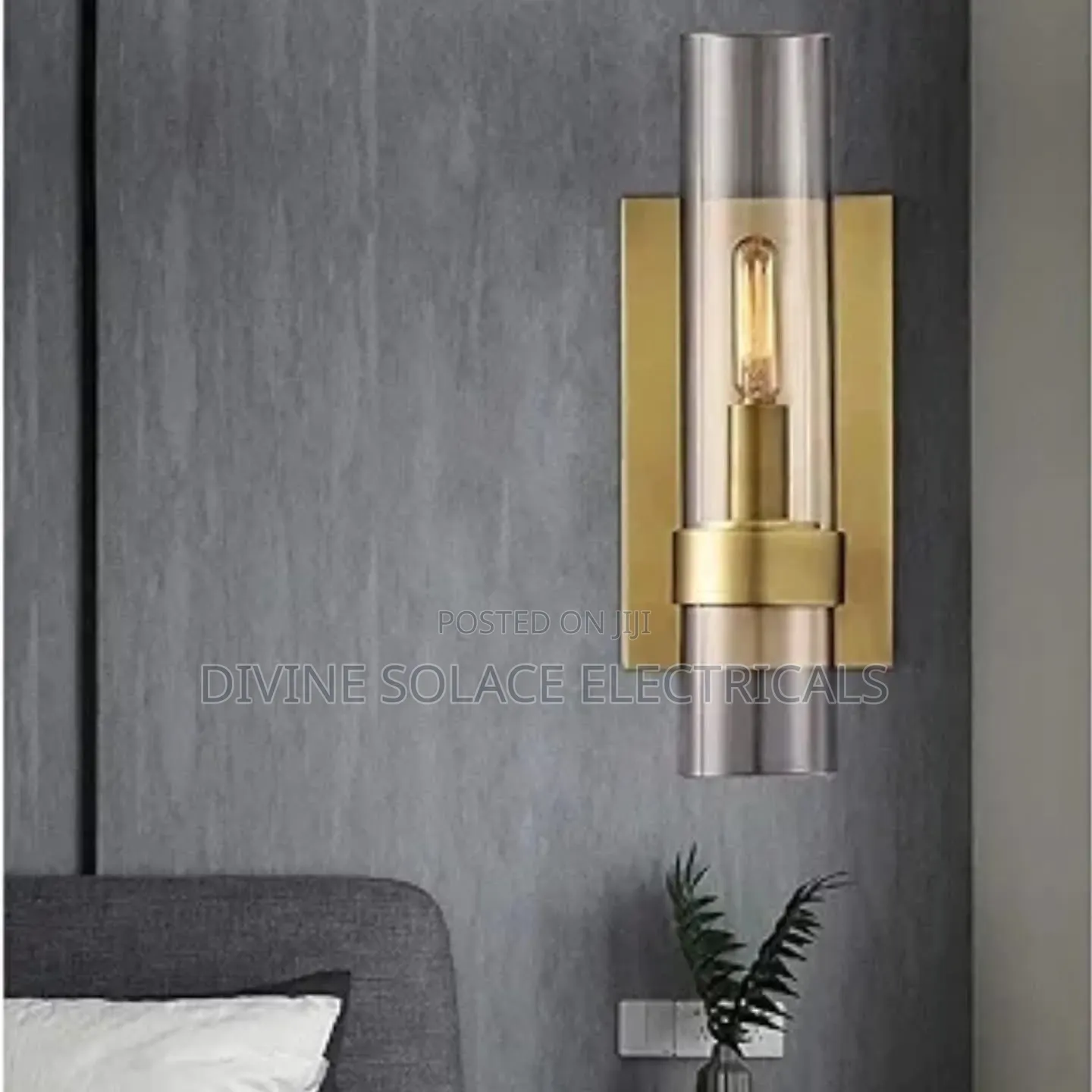 Wall / Bedside Lamp