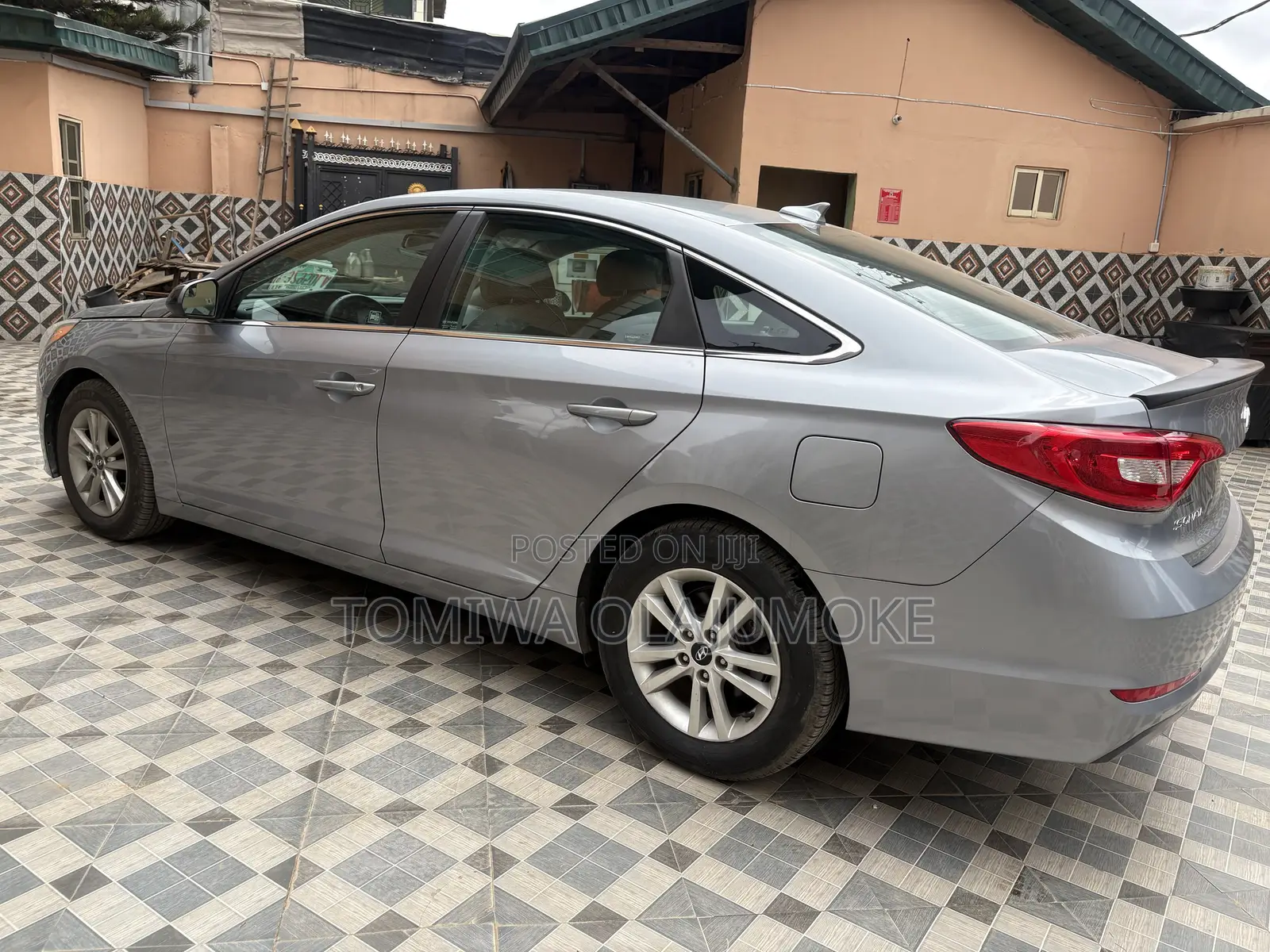 Hyundai Sonata Limited 4dr Sedan (2.4L 4cyl 6A) 2015 Gray