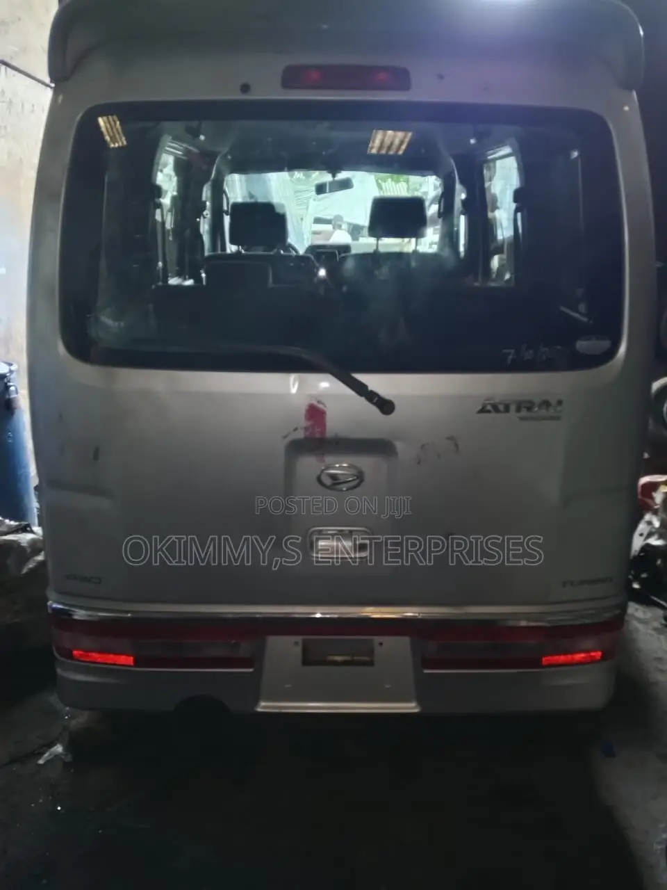 Daihatsu Hijet 2012 Silver