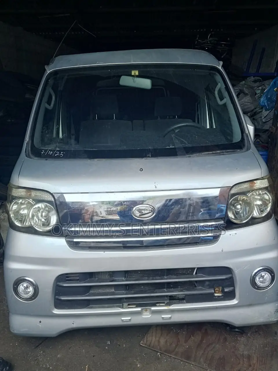 Daihatsu Hijet 2012 Silver