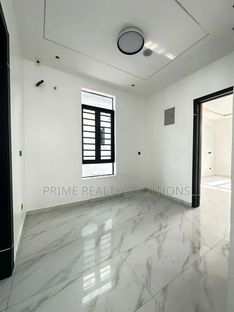 Furnished 5bdrm Duplex in Lekki Phase 1 for sale