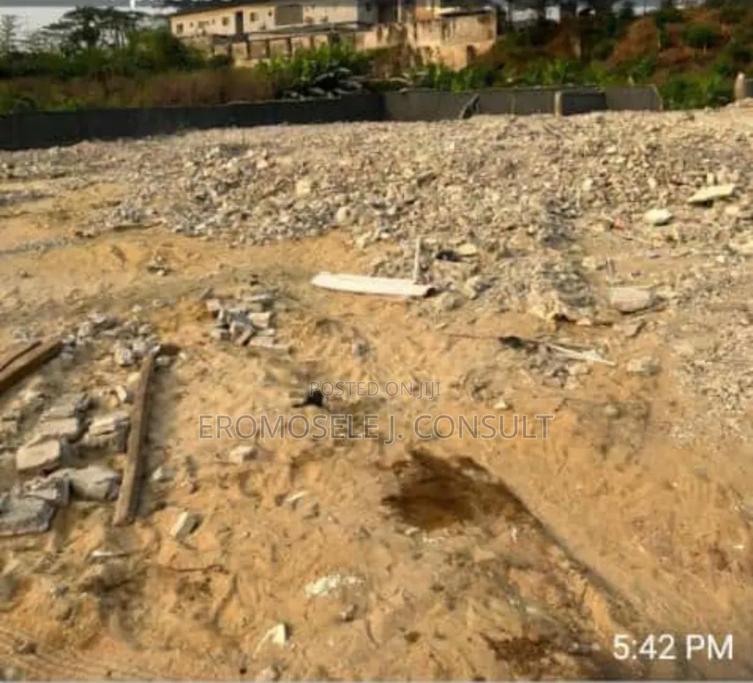 800 SQM Dry Plot  Magodo Brook