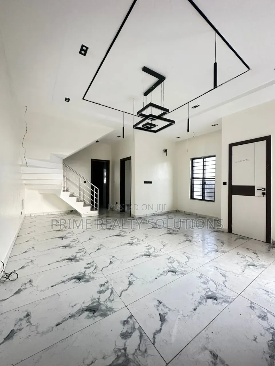 Furnished 4bdrm Duplex in Lekki Phase 1 for sale