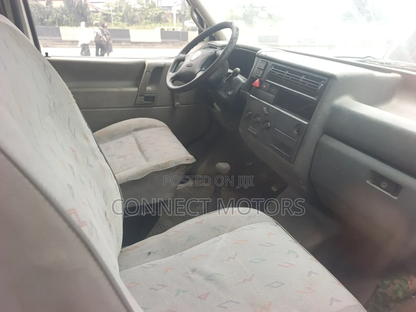 Volkswagen Transporter 2003 White