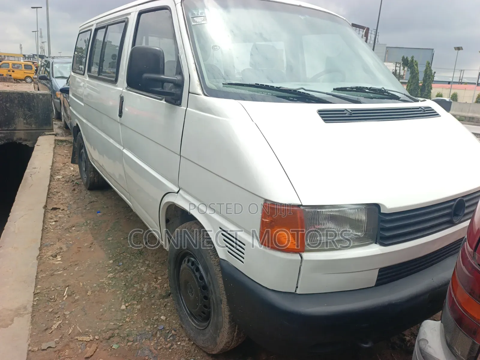 Volkswagen Transporter 2003 White