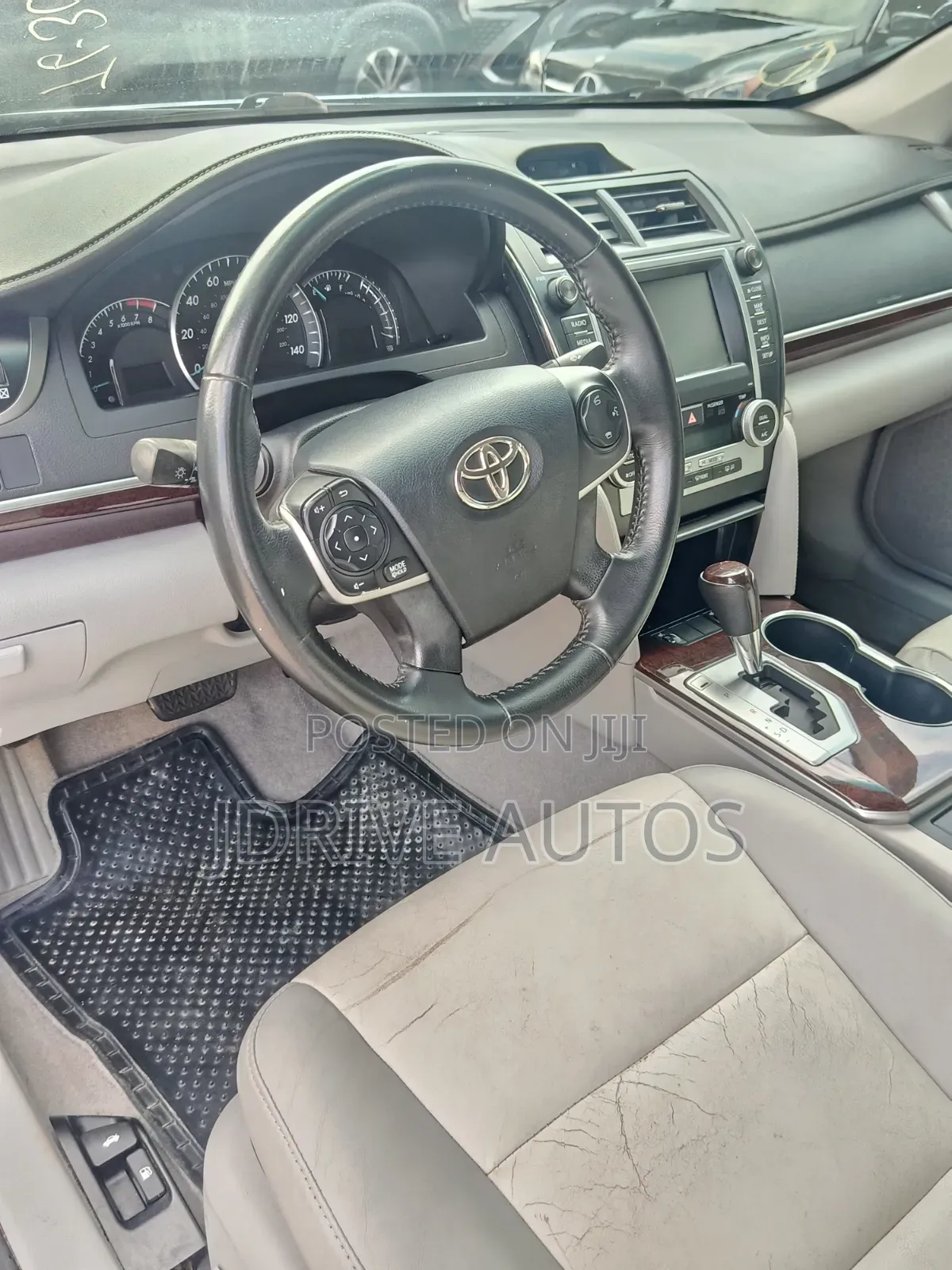 Toyota Camry XLE V6 4dr Sedan (3.5L 6cyl 6A) 2013 Blue