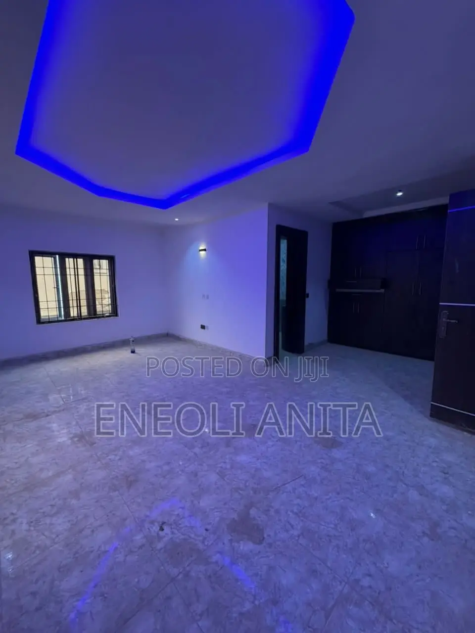 4bdrm Duplex in Durumi for sale