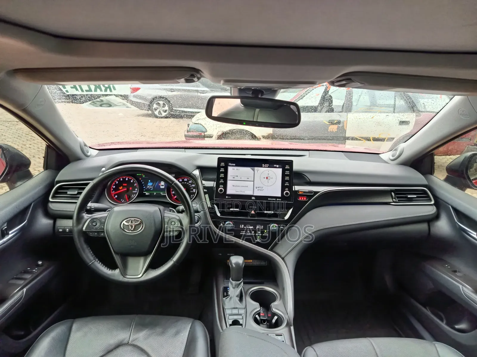 Toyota Camry XSE V6 2021 Red
