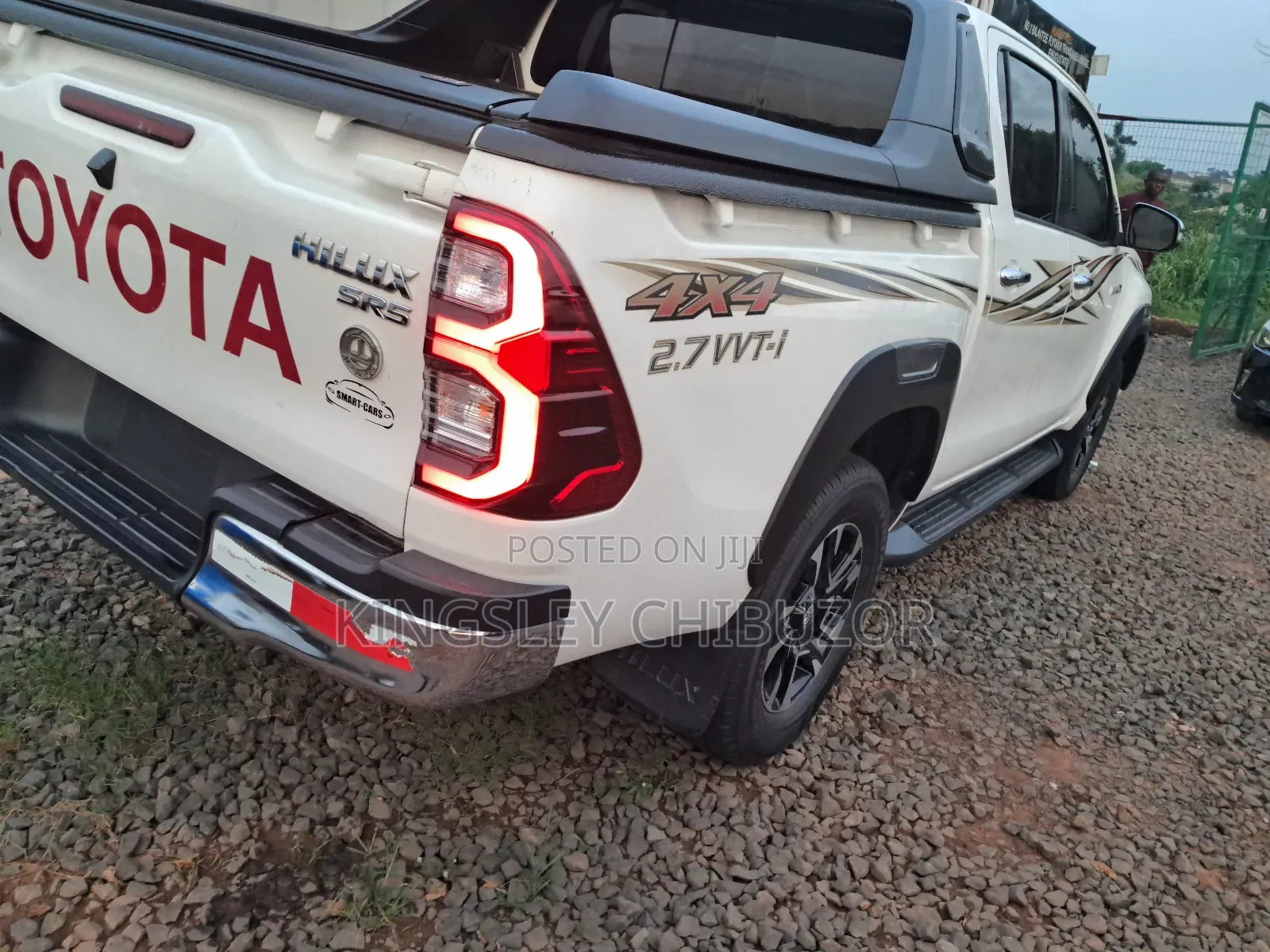 Toyota Hilux 2020 White