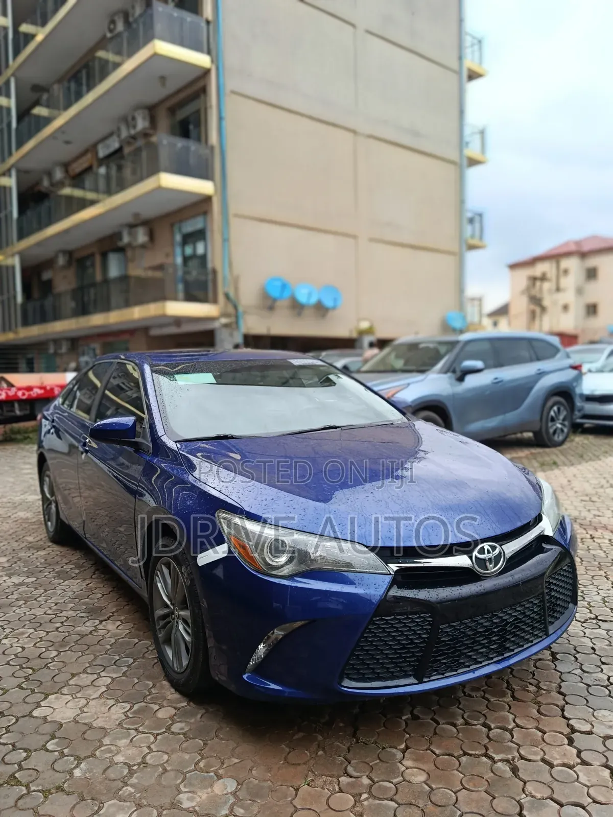Toyota Camry SE 4dr Sedan (2.5L 4cyl 6A) 2015 Blue