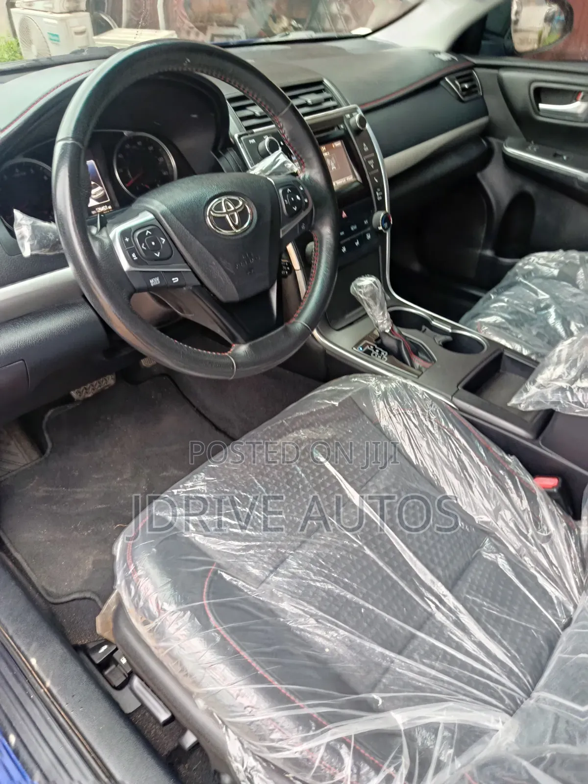 Toyota Camry SE 4dr Sedan (2.5L 4cyl 6A) 2015 Blue