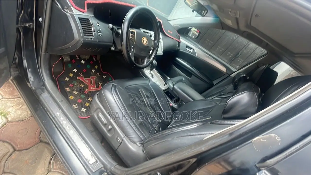 Toyota Avalon 2008 Black